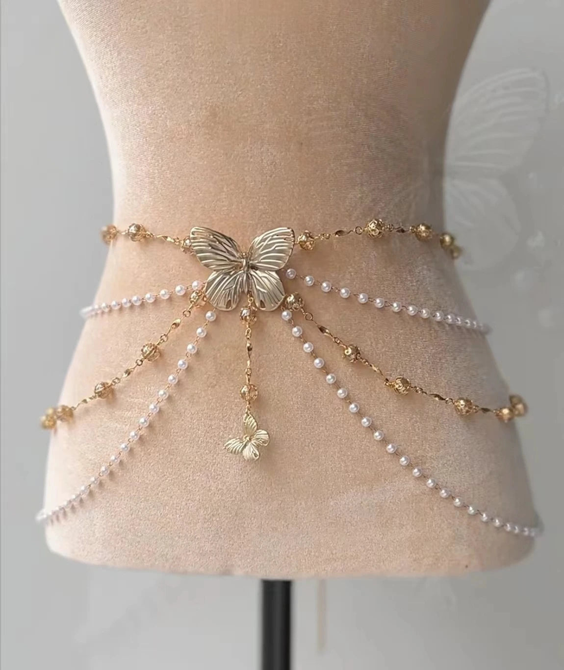 Baroque Pearl Cascade Waist Chain