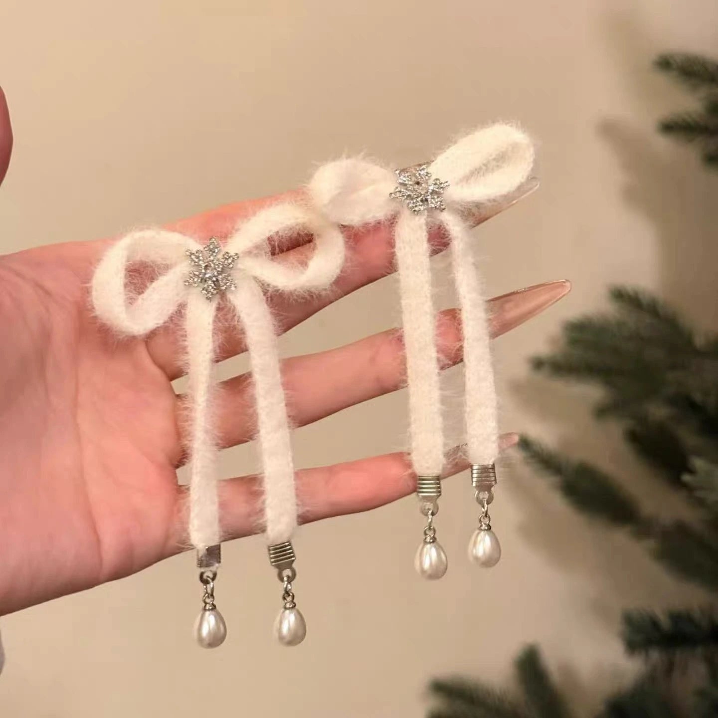 Cloudy Pearl Earrings