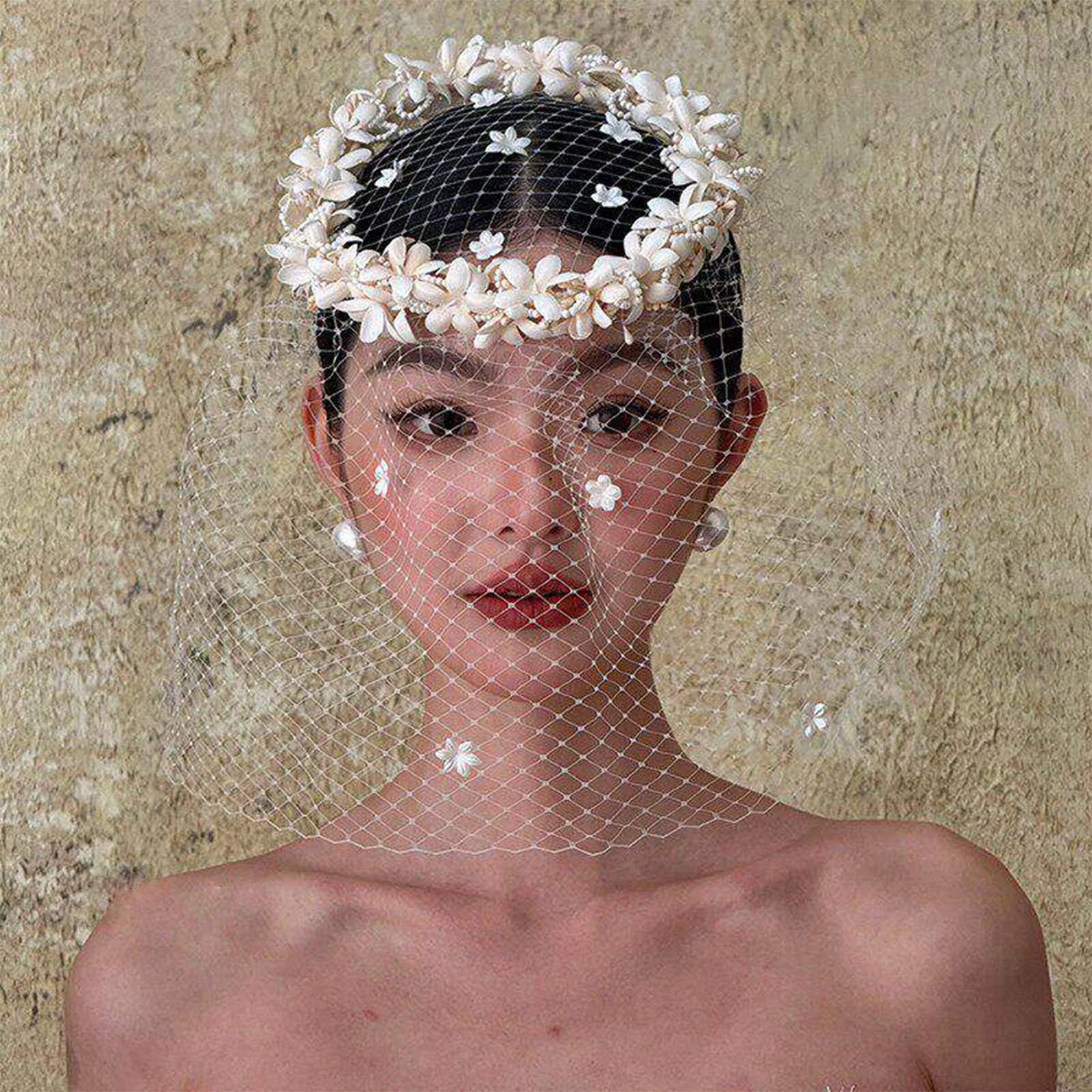French-style Garden Face-veiling Headpiece