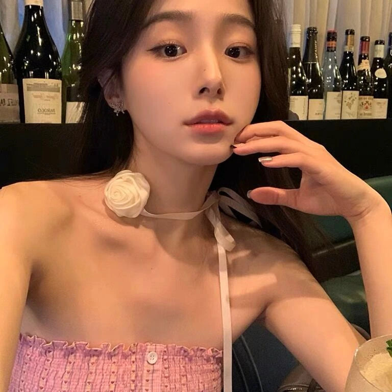 Camellia Choker