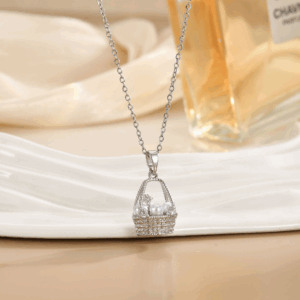 Christmas Storytime Necklace