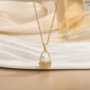 Christmas Storytime Necklace