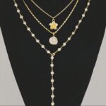 Flower Shell Necklace - Image 2