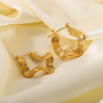 INS high-end niche earrings - Image 2