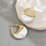 Small niche luxury earrings - Image 3