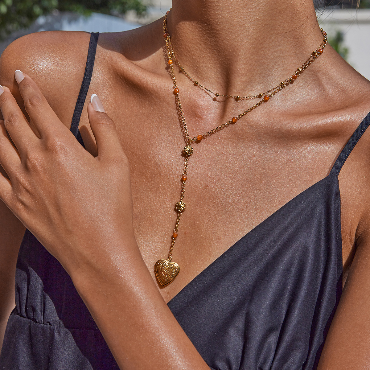 P_003 Love photo box necklace - Image 1