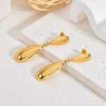 U-shaped earrings - Image 4