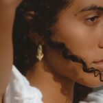 C-shaped moon earrings - Image 5