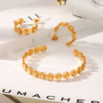 Flower patchwork bracelet - Image 8