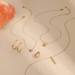 Stella Geometric colored delicate necklace - Image 4