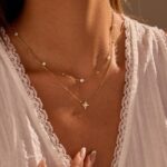 Clara Six pointed star Delicate necklace